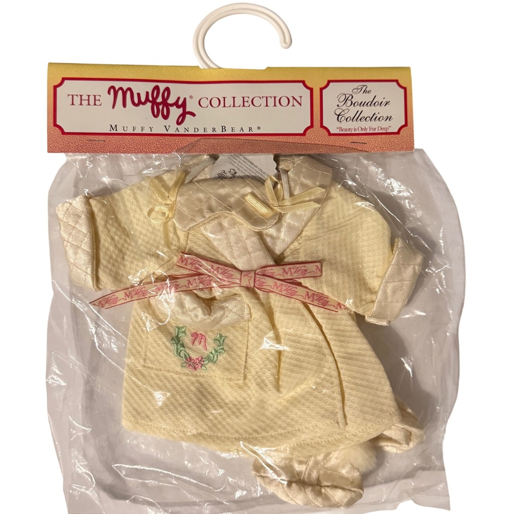 Muffy VanderBear The Boudoir Collection Cream Robe Slippers 1994 NIP Vintage